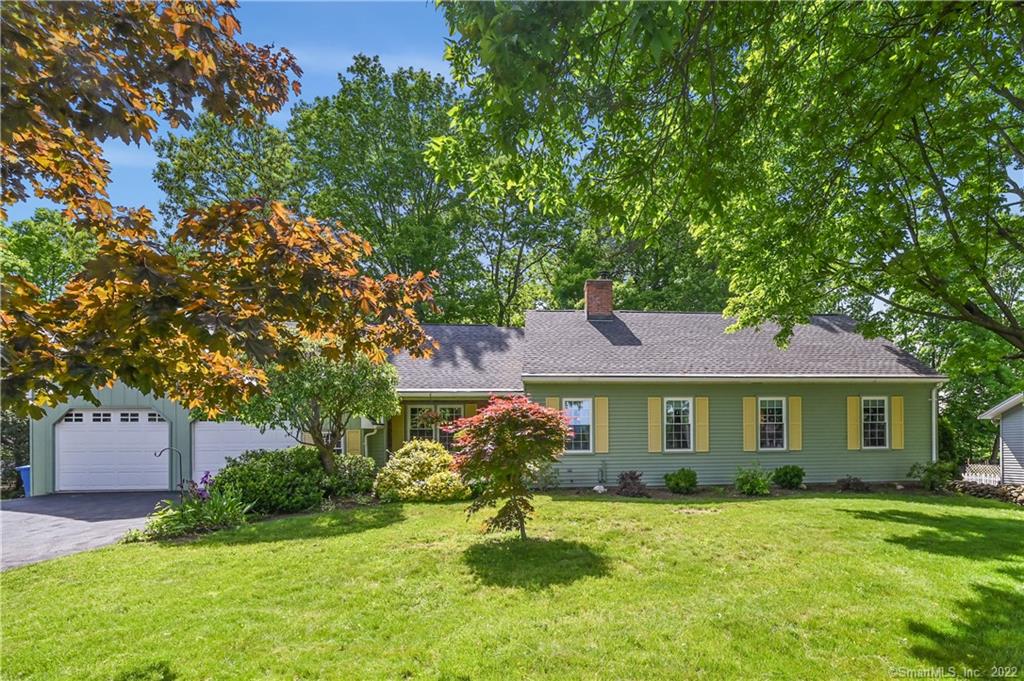 15 Owsianko Lane Bristol CT 06010