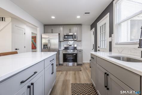 301 Hartford Avenue Old Lyme CT 06371