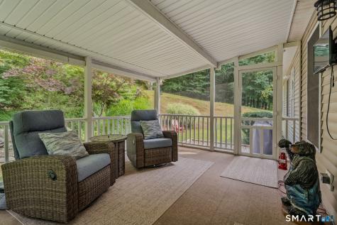 394 Killingly Avenue Putnam CT 06260