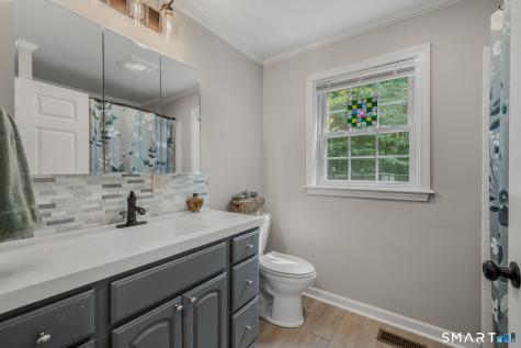 394 Killingly Avenue Putnam CT 06260