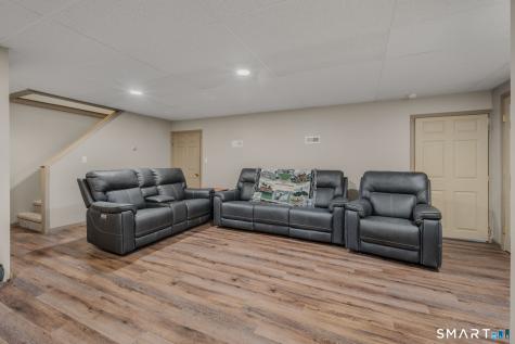 394 Killingly Avenue Putnam CT 06260