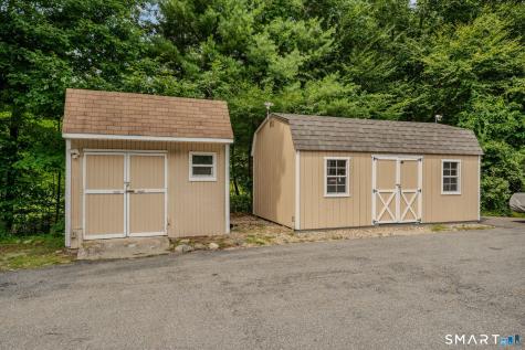 394 Killingly Avenue Putnam CT 06260