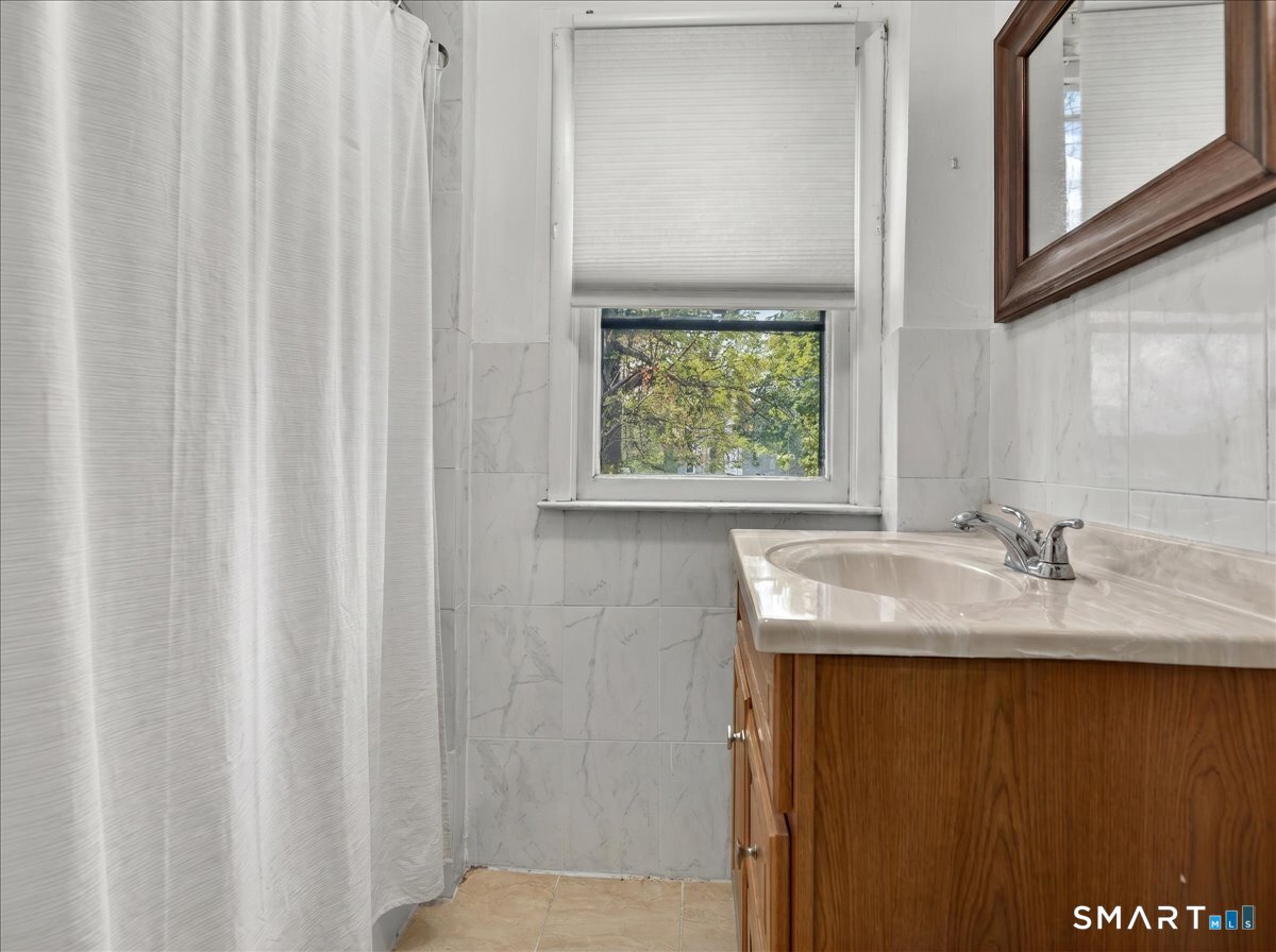 184 Peck Street New Haven CT 06513