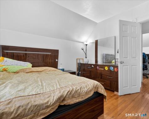 184 Peck Street New Haven CT 06513