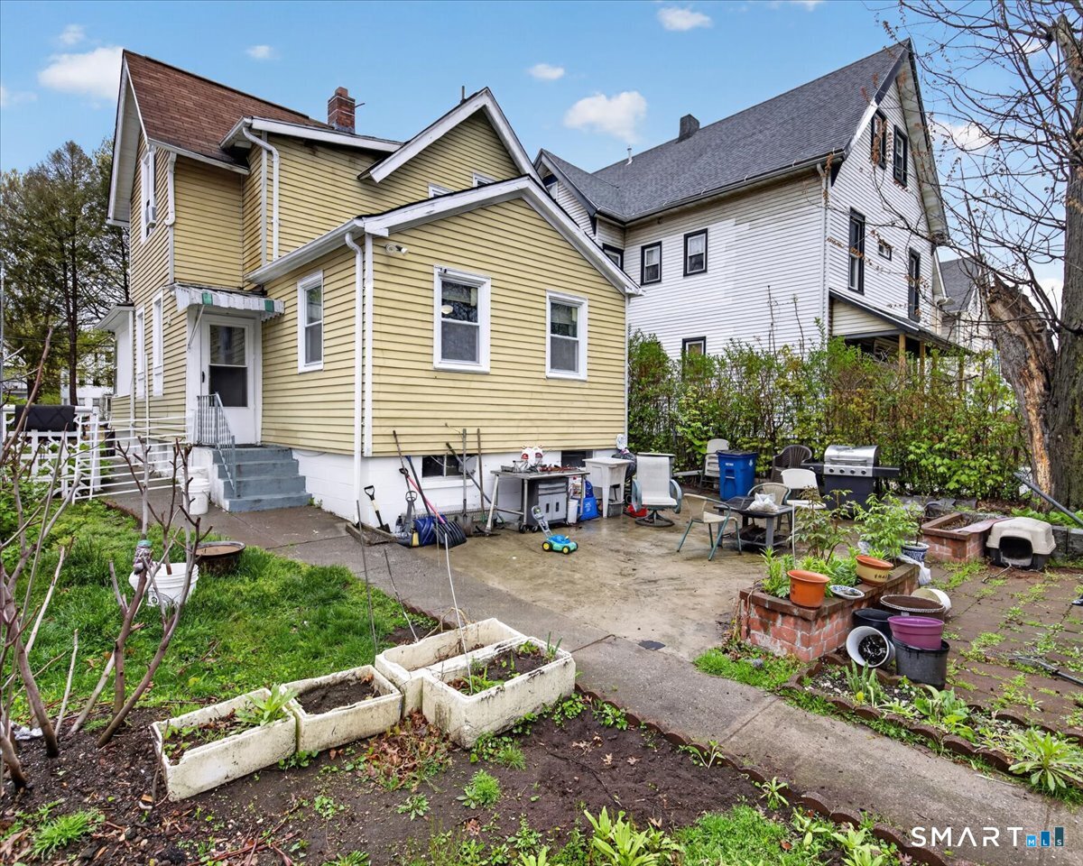 184 Peck Street New Haven CT 06513