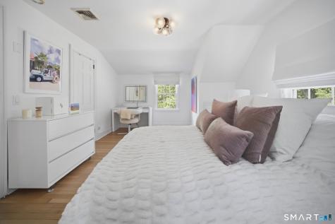 78 River Road Weston CT 06883