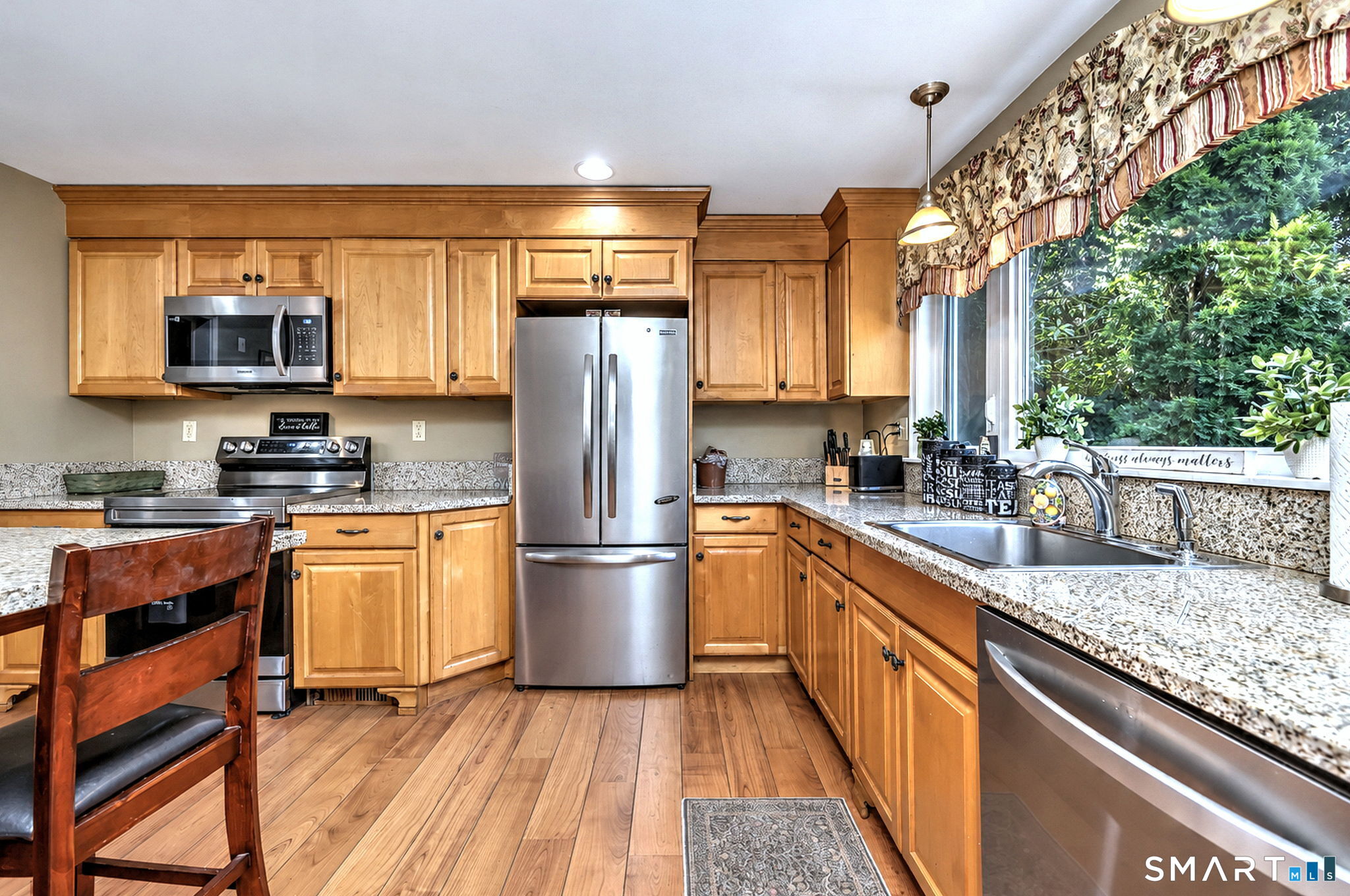 567 Orange Center Road Orange CT 06477
