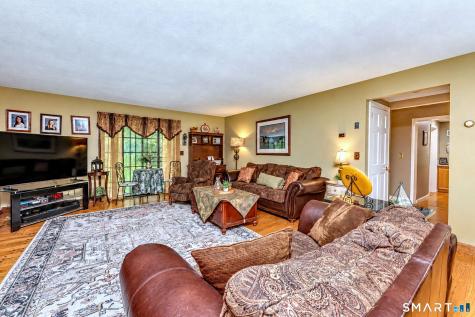 567 Orange Center Road Orange CT 06477
