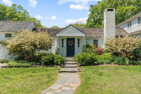 83 River Road Deep River CT 06417