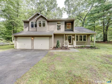 45 Wapping Wood Road Ellington CT 06029