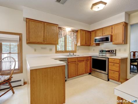 45 Wapping Wood Road Ellington CT 06029