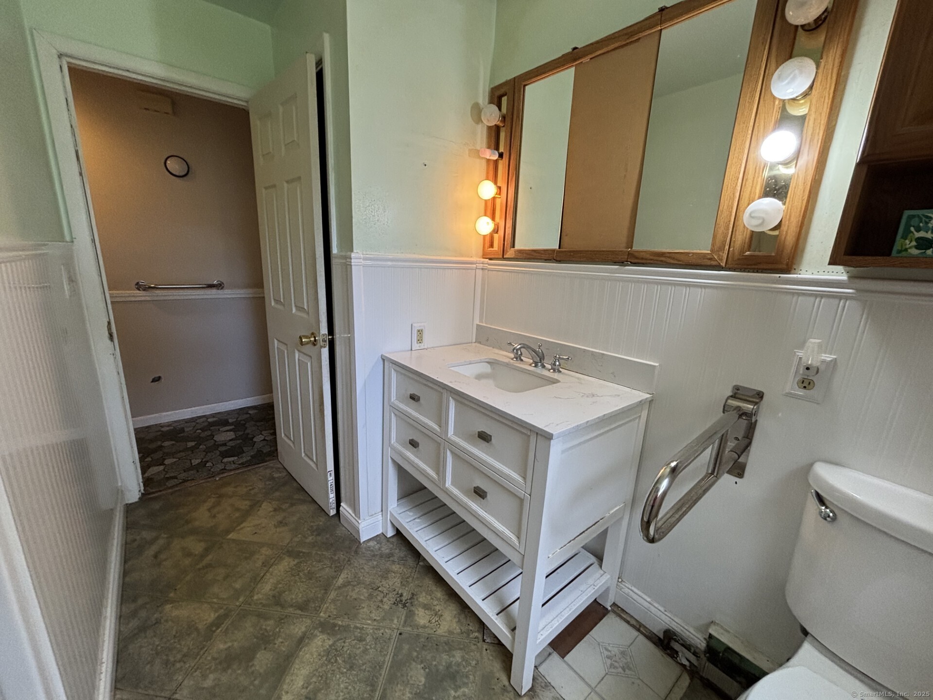 12 Bayberry Hill Road Norwich CT 06360