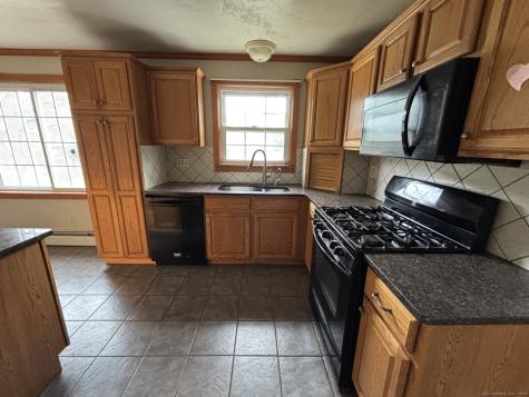 12 Bayberry Hill Road Norwich CT 06360