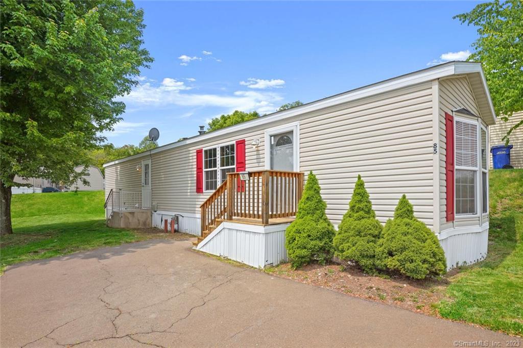 85 Mcquillan Drive Milford CT 06460