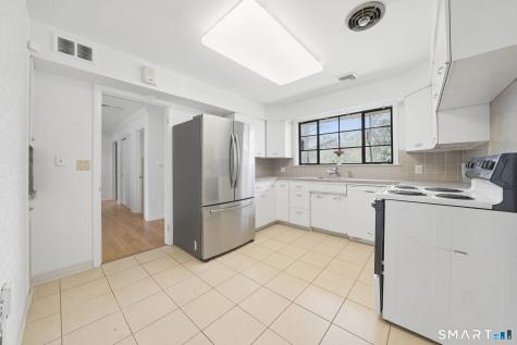 103 Ansonia Road Woodbridge CT 06525