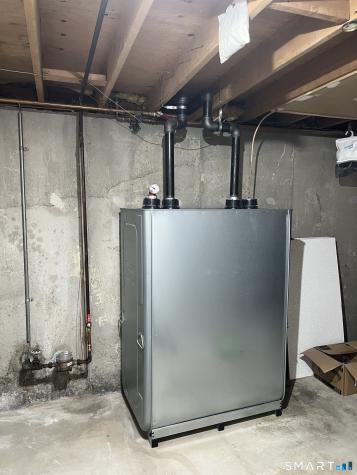 151 Fans Rock Road Hamden CT 06518