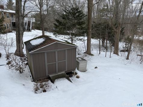 151 Fans Rock Road Hamden CT 06518