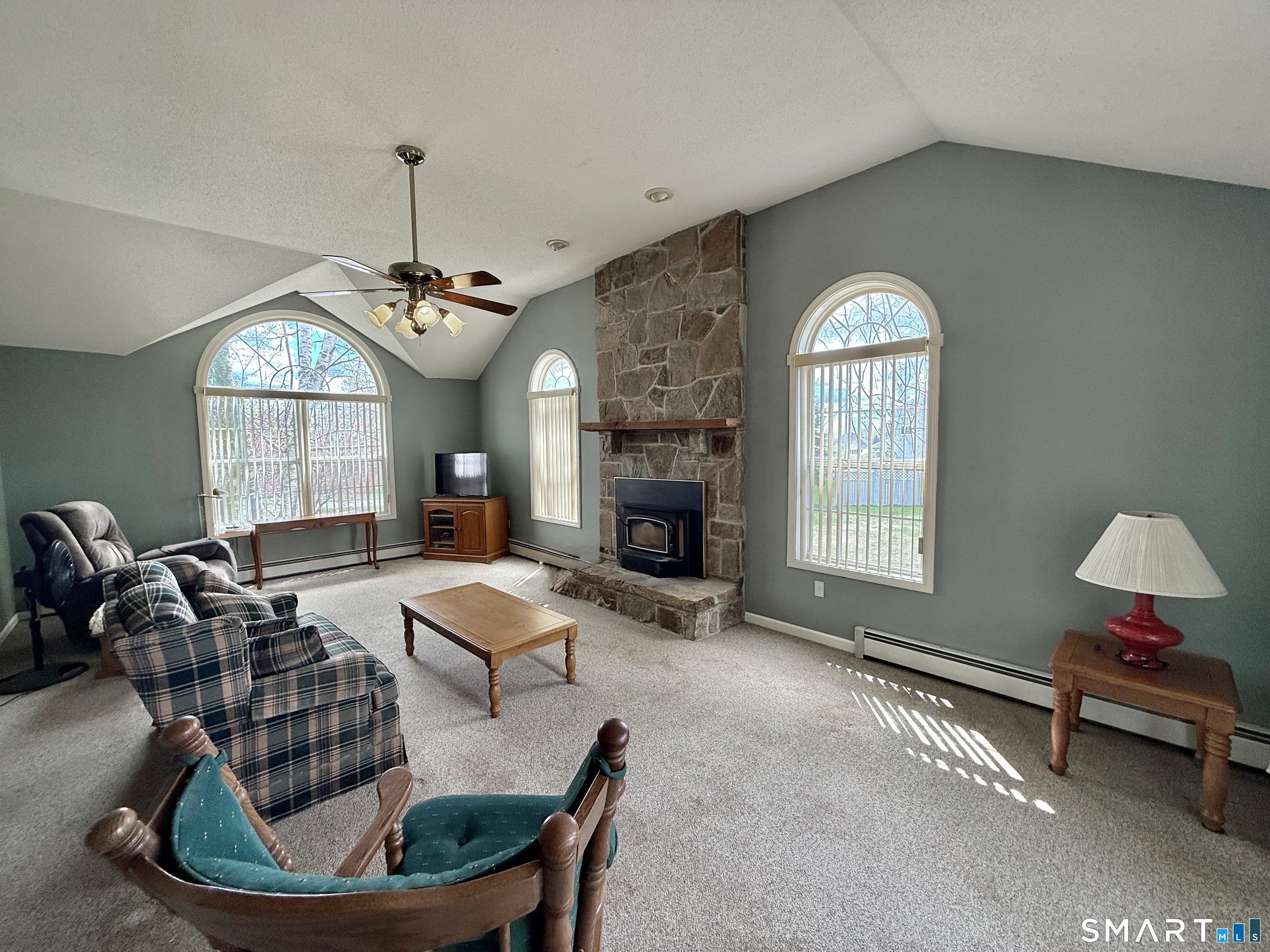 17 Autumn Ridge Road Oxford CT 06478
