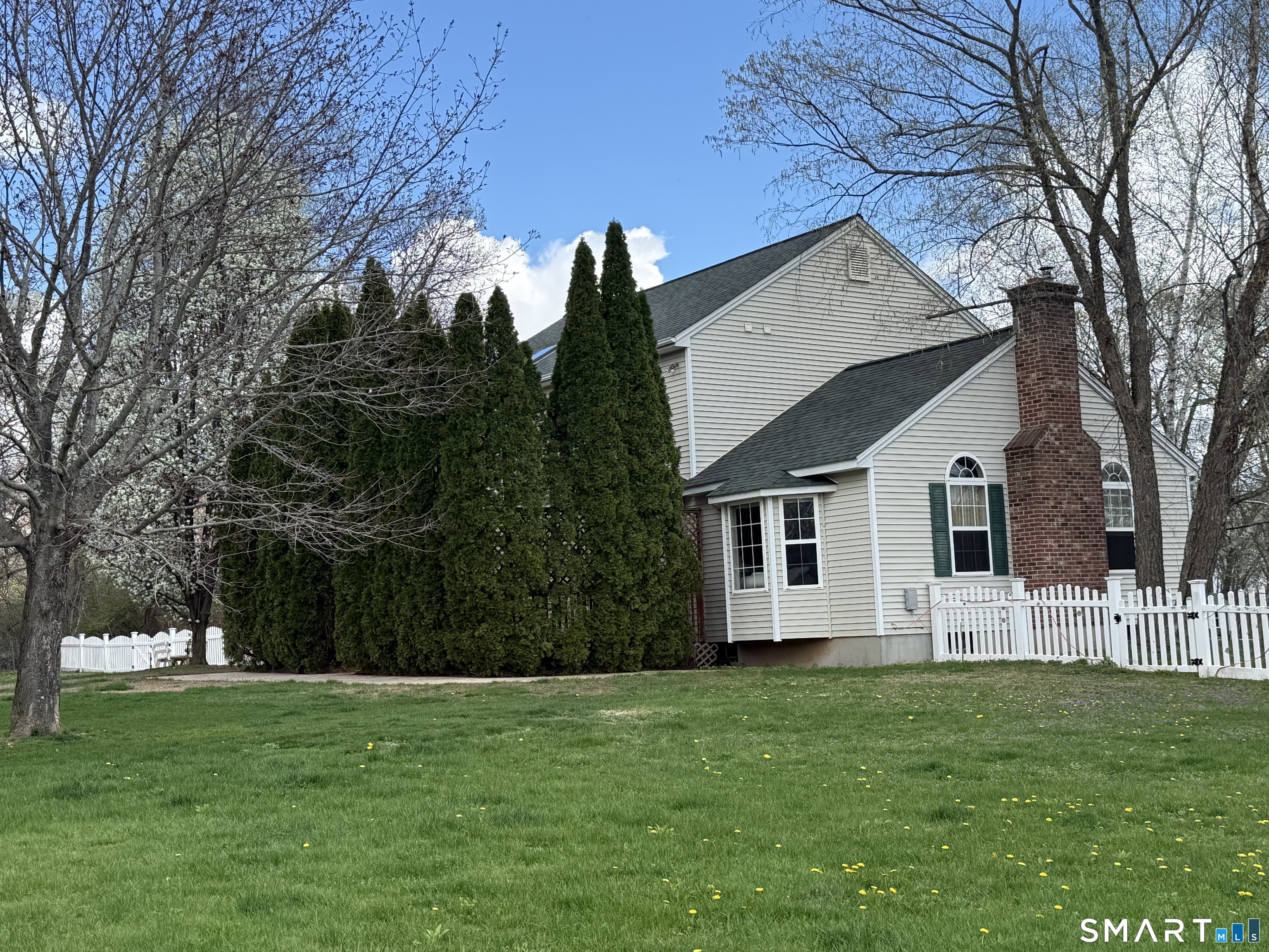17 Autumn Ridge Road Oxford CT 06478
