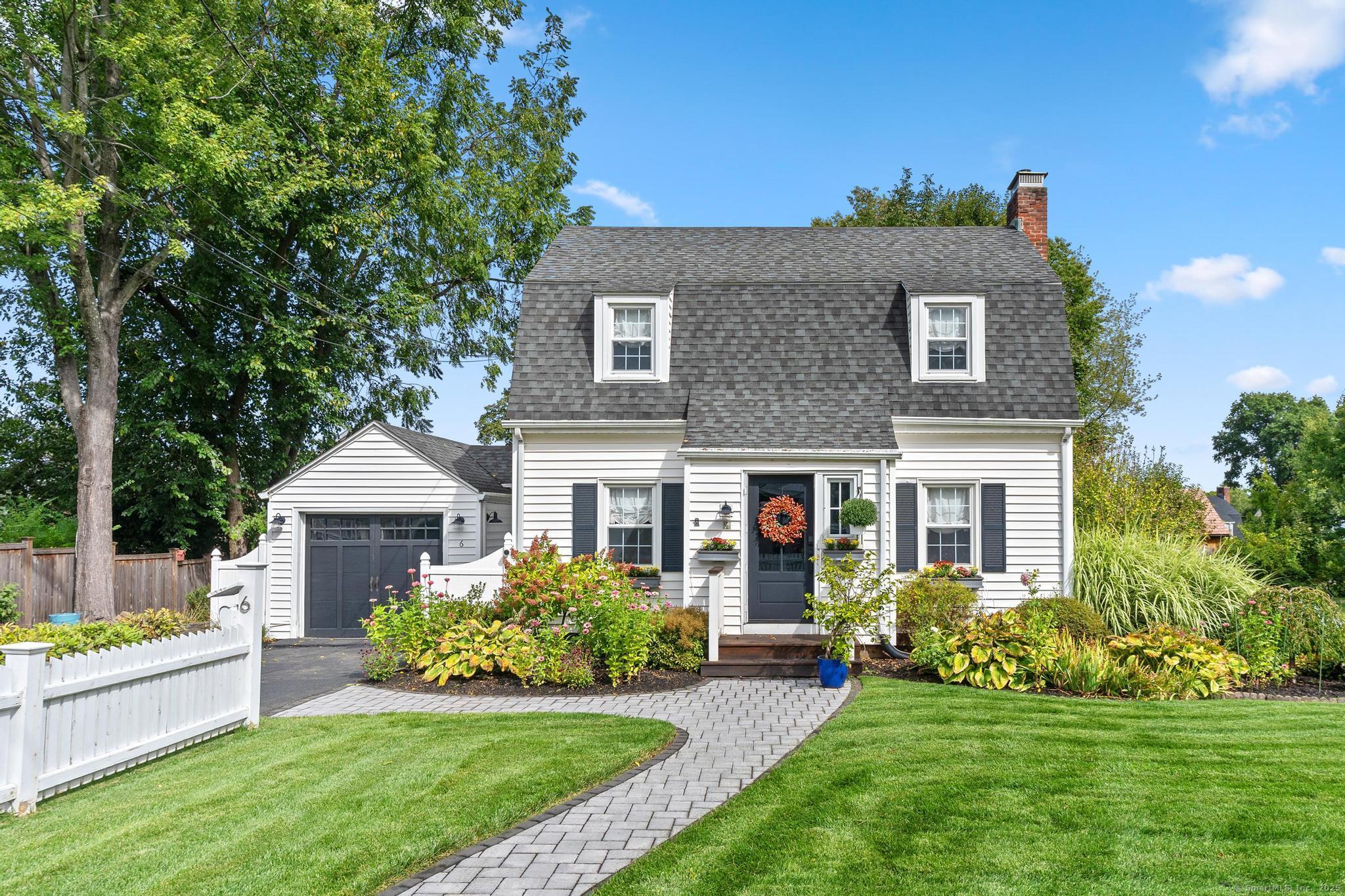 6 Greenhurst Road West Hartford CT 06107