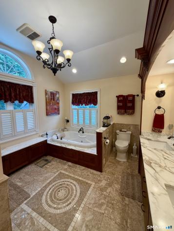 69 Sunnyside Court Milford CT 06460