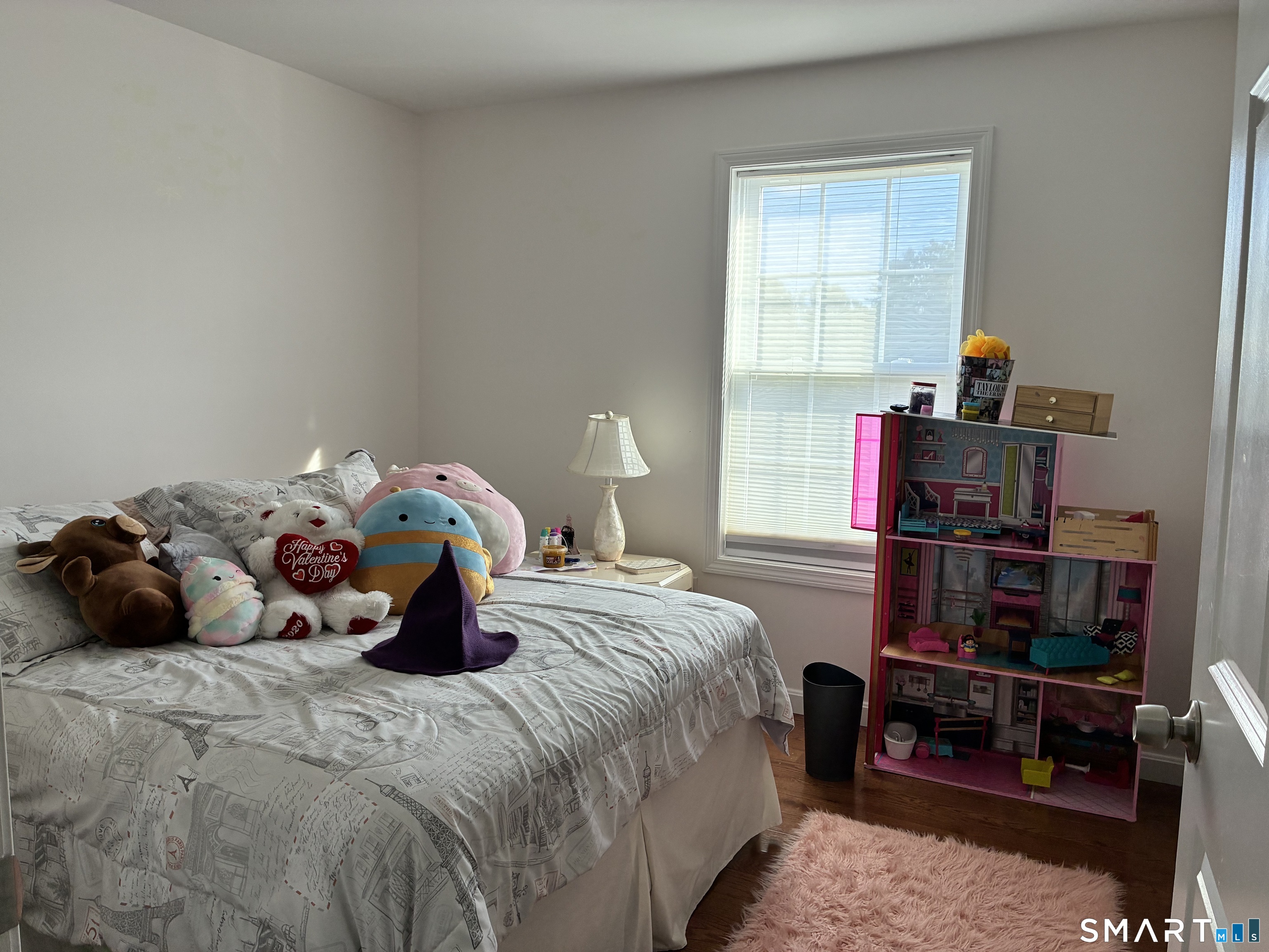 32 Indian Inn Road Thompson CT 06277
