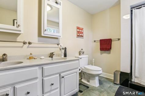 126 Hartford Turnpike Hamden CT 06517