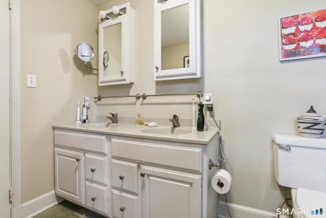 126 Hartford Turnpike Hamden CT 06517