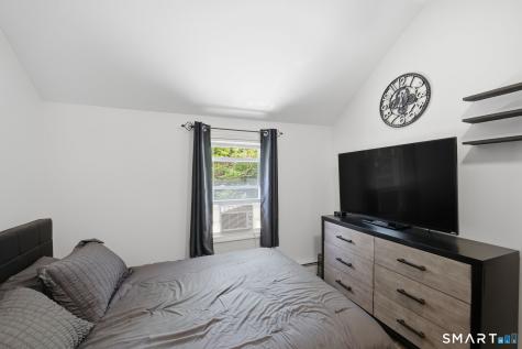 21 Arlington Road Coventry CT 06238