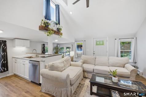 21 Arlington Road Coventry CT 06238