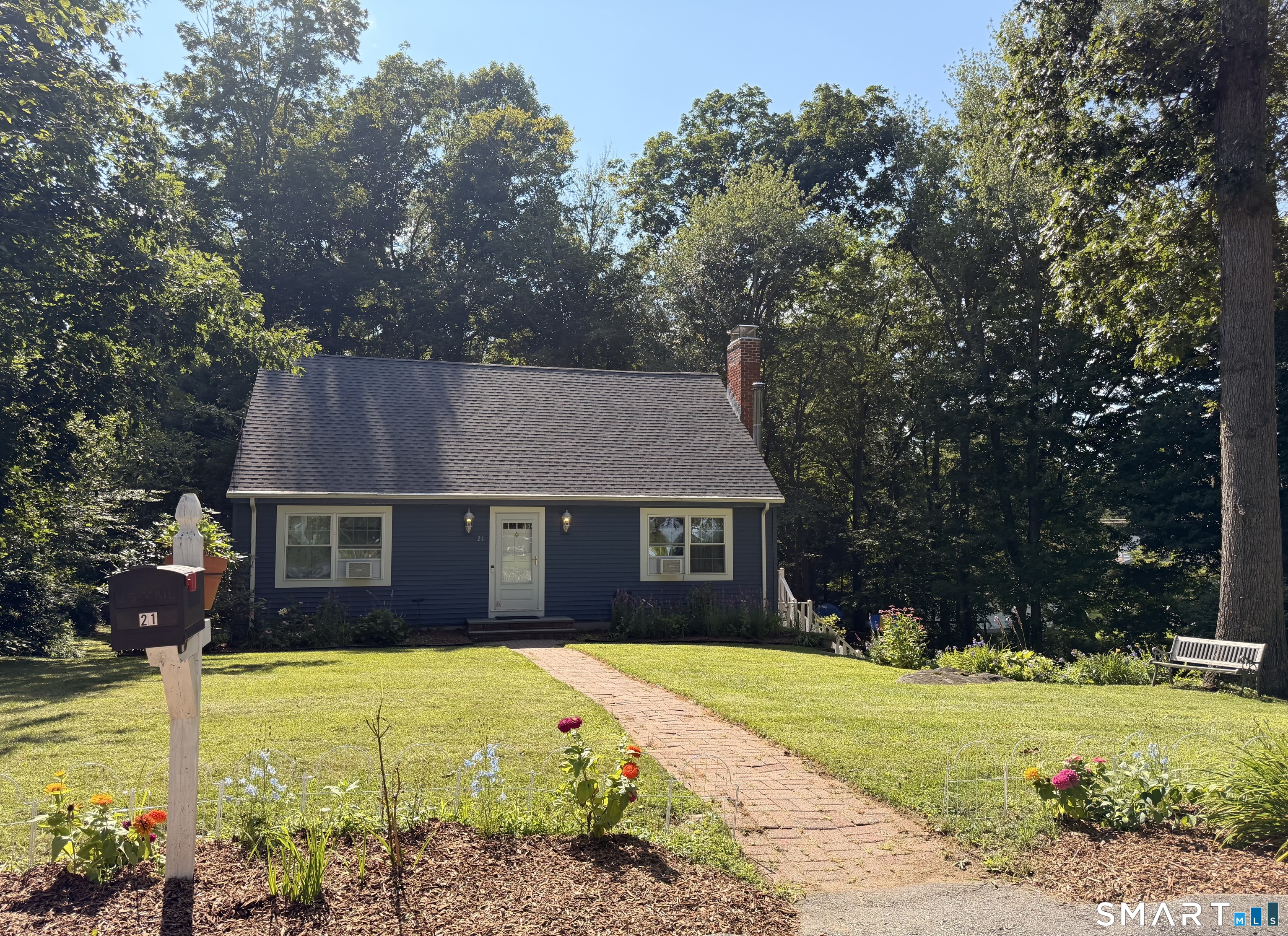 21 Sunset Drive East Hampton CT 06424