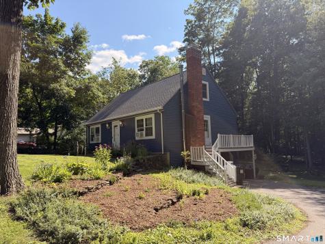 21 Sunset Drive East Hampton CT 06424