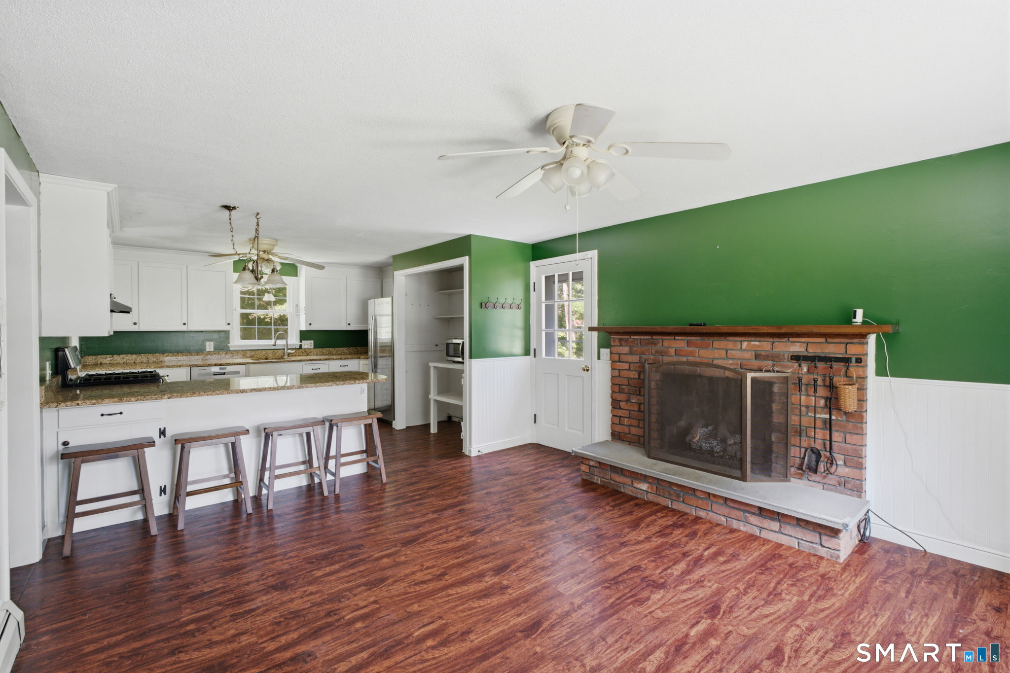 21 Sunset Drive East Hampton CT 06424
