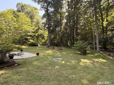 21 Sunset Drive East Hampton CT 06424