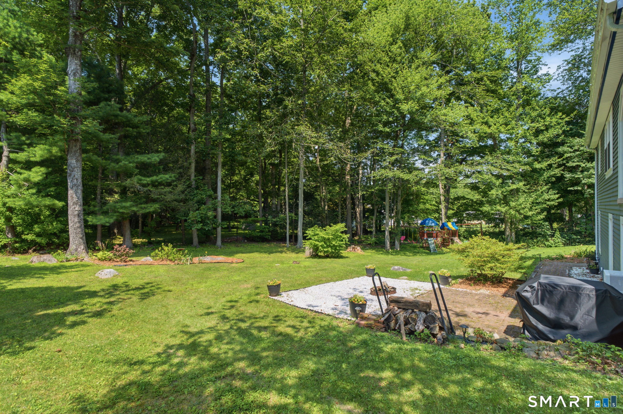 21 Sunset Drive East Hampton CT 06424