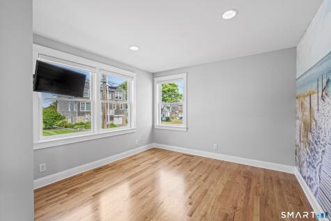31 Atlantic Avenue Groton CT 06340