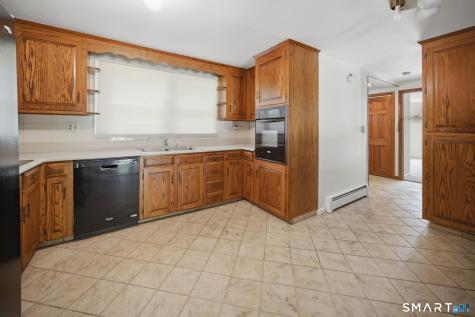 40 Eastview Drive Windsor CT 06095