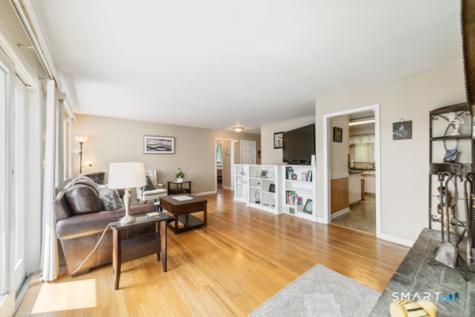 72 Calhoun Avenue Trumbull CT 06611