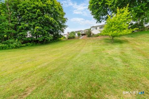 72 Calhoun Avenue Trumbull CT 06611