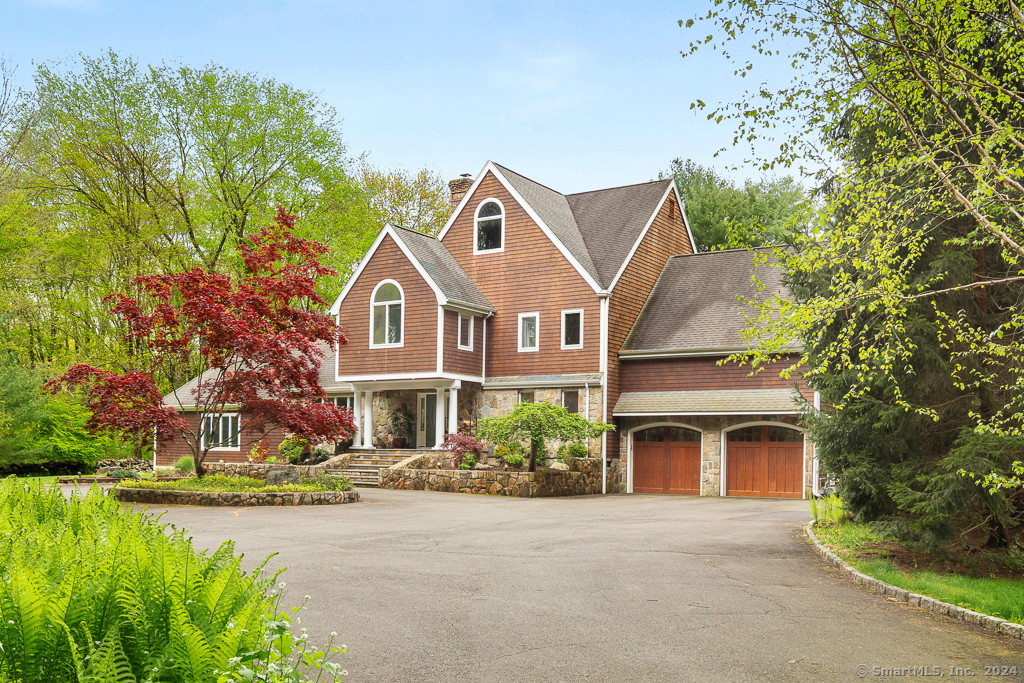 10 Pinefield Lane Weston CT 06883