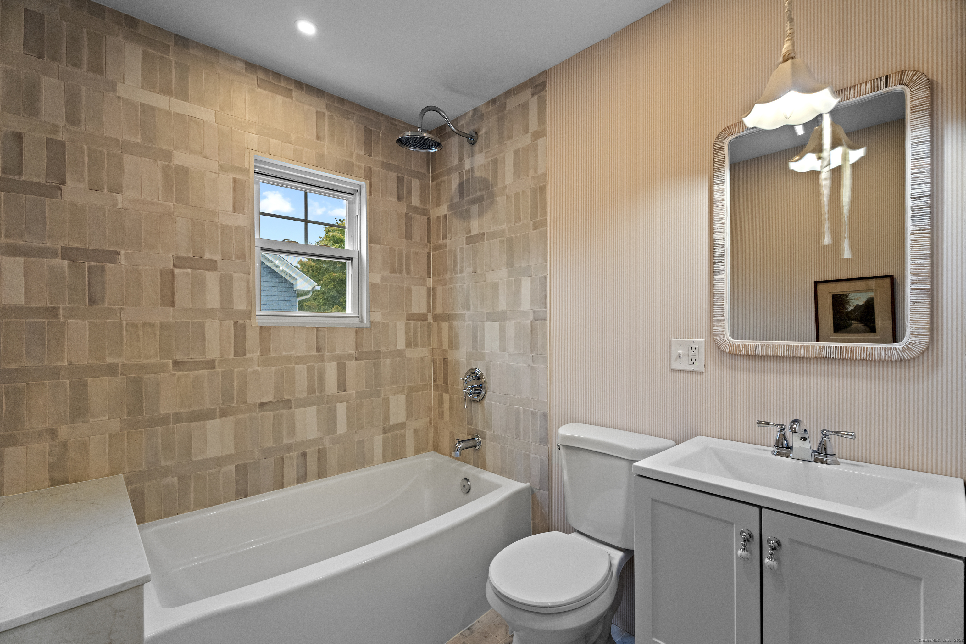 119 Westwood Road New Haven CT 06515