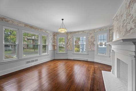 119 Westwood Road New Haven CT 06515