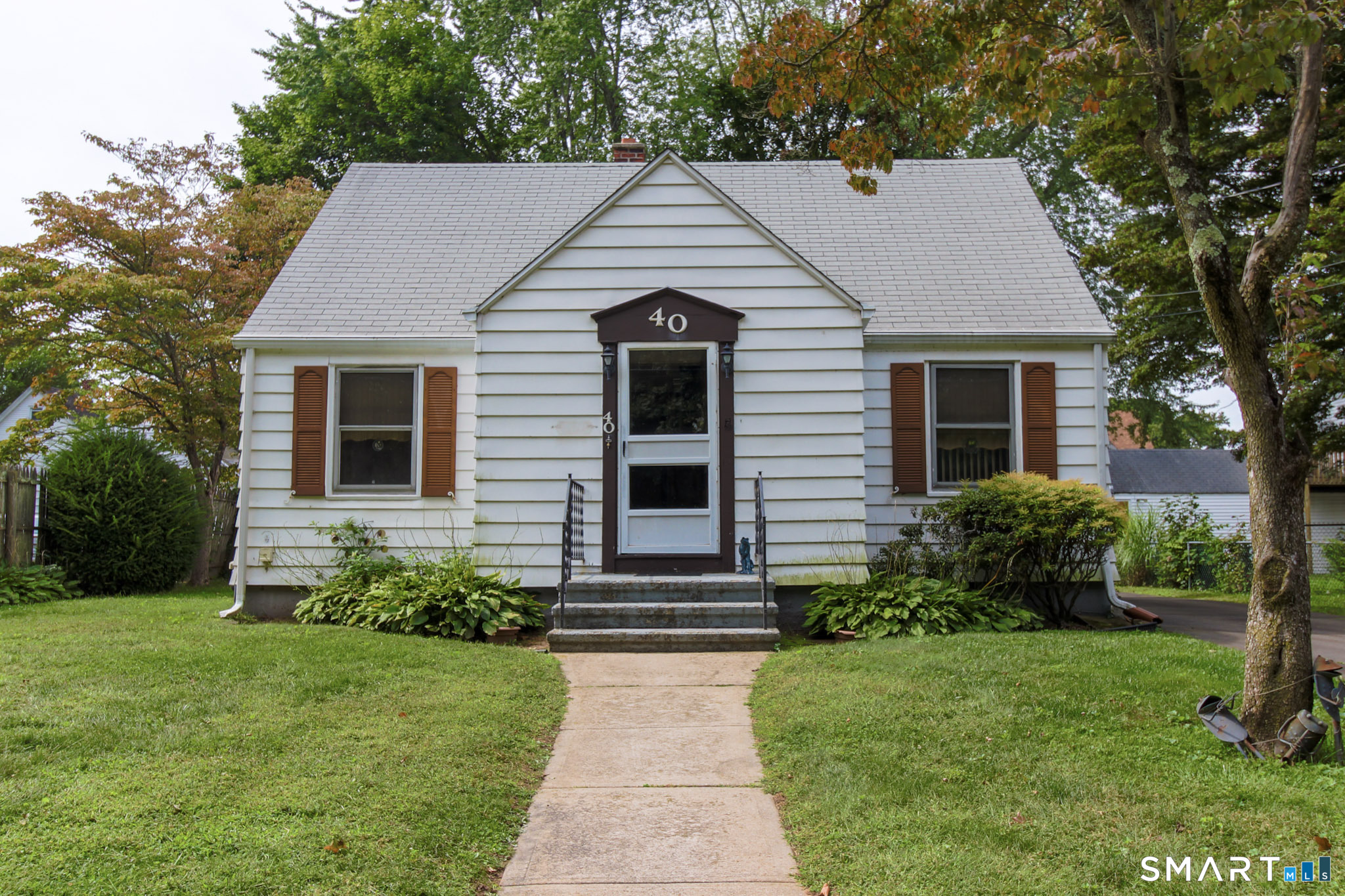 40 Saltonstall Place East Haven CT 06512