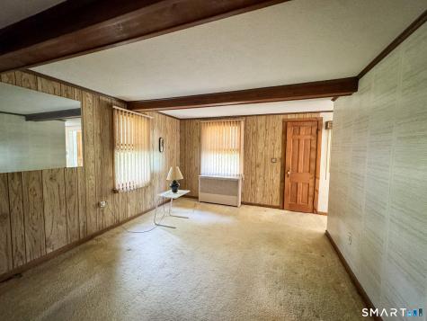 40 Saltonstall Place East Haven CT 06512