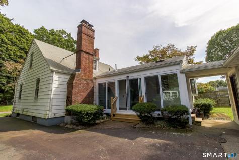 40 Saltonstall Place East Haven CT 06512