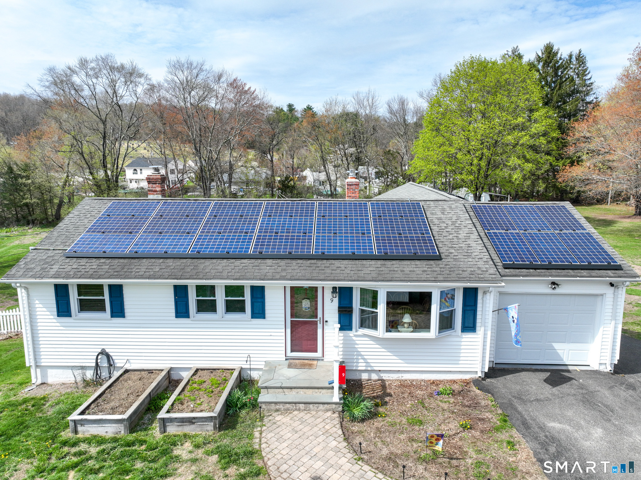 9 Lynn Avenue Plymouth CT 06786
