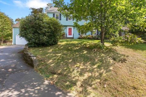 64 Leatherman Trail Hamden CT 06518