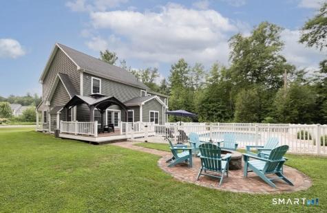 81 Evergreen Crossing New Hartford CT 06057