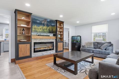 523 Essex Road Westbrook CT 06498