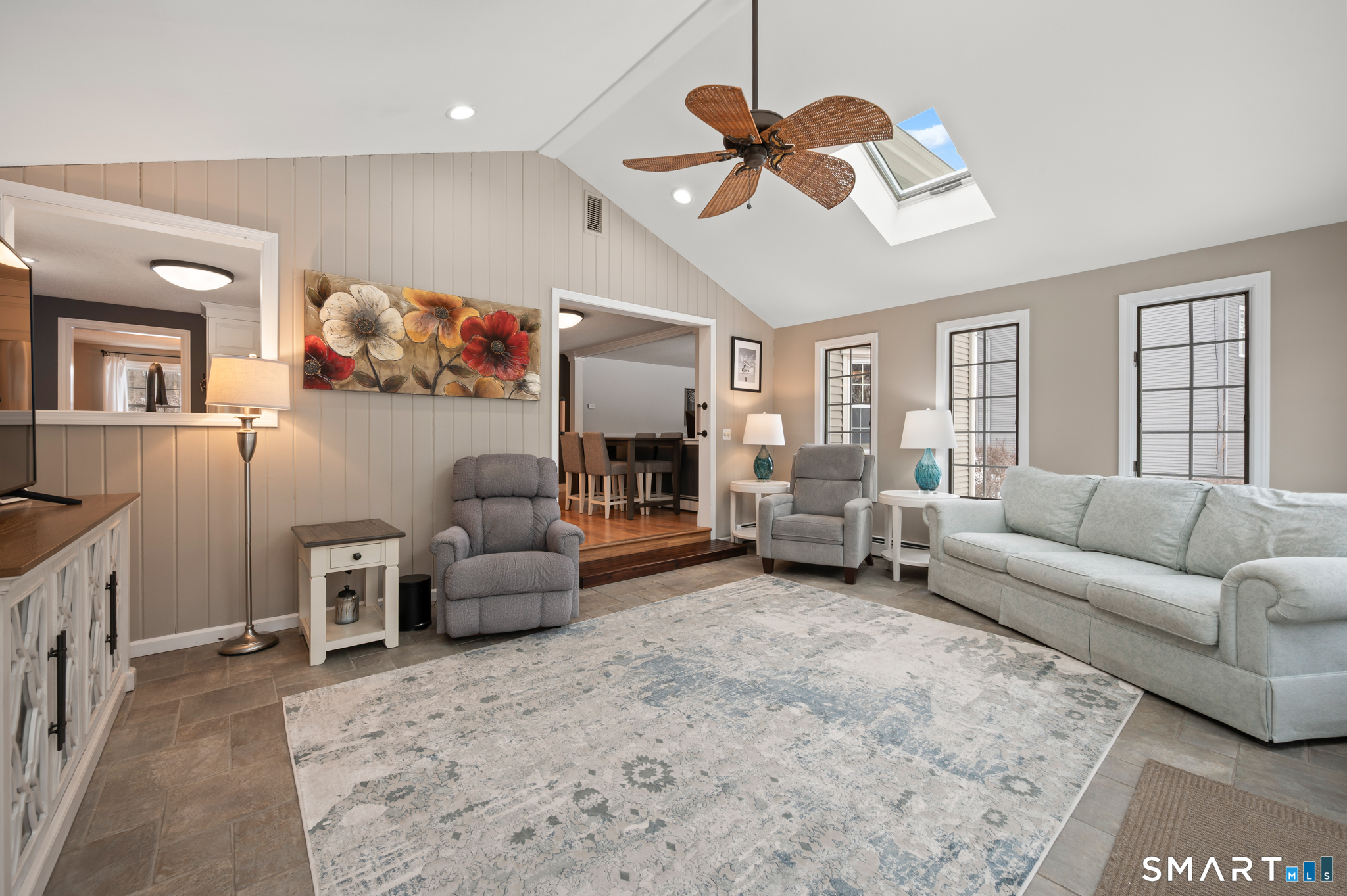 87 Gail Lane South Windsor CT 06074